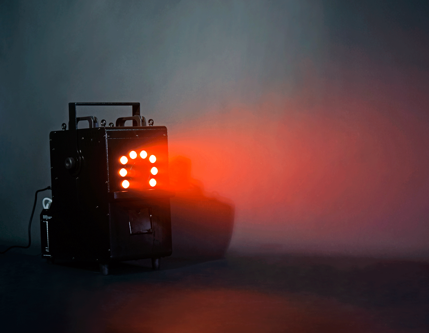 QTX QTFX-LBF2: LED Bubble Fog Machine V2 - Image 5